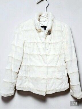 Dennis Basso White/Cream Faux Fur Pelted Cropped Jacket Rhinestone Button XS